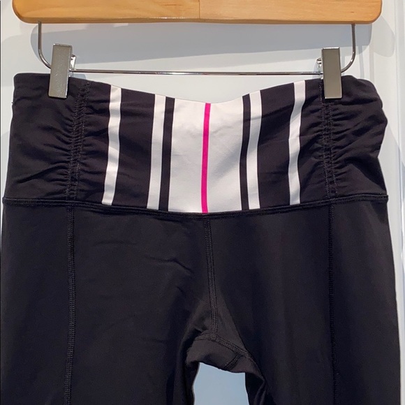 Lululemon size 8 cropped leggings
